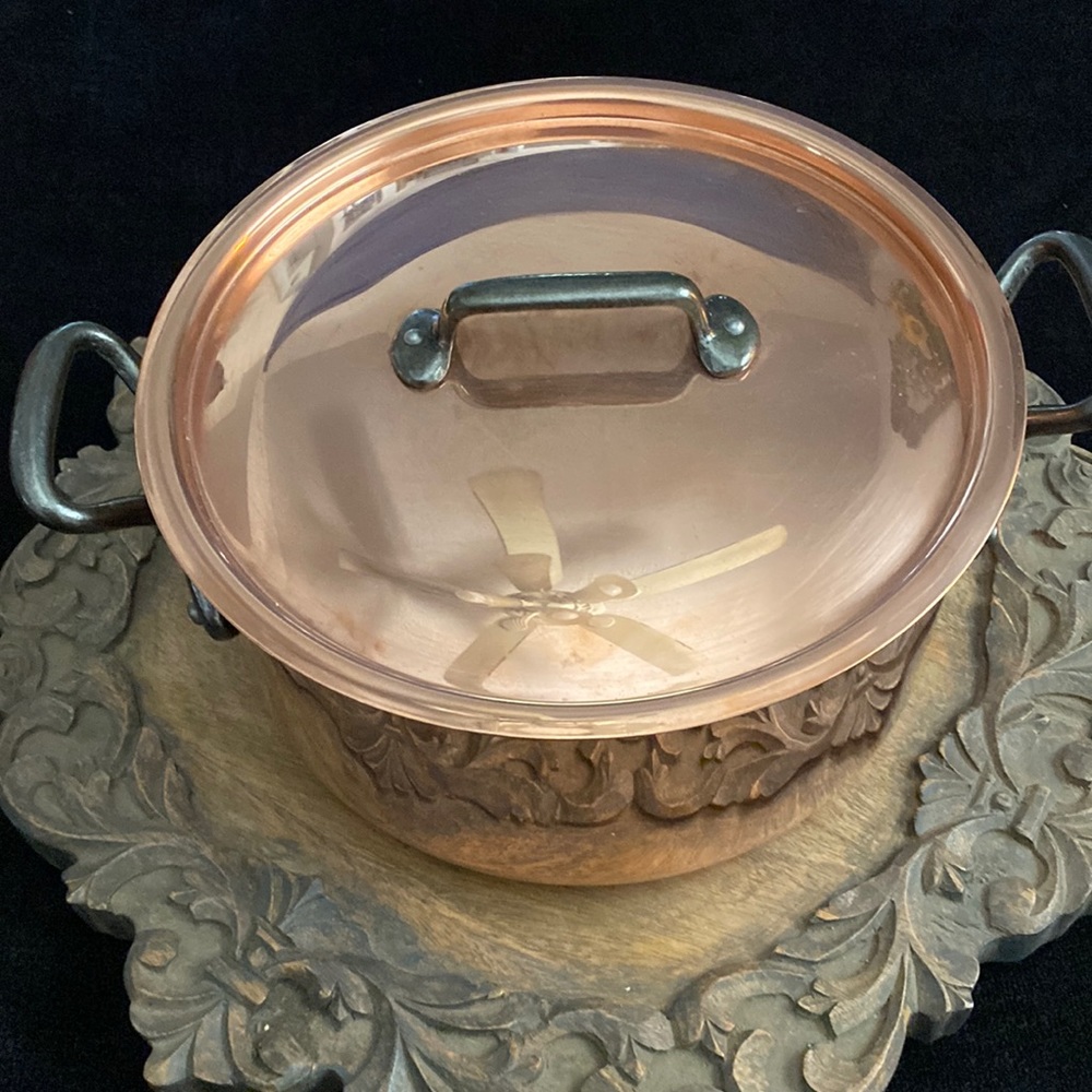 Mauviel 1830 Copper Dutch Oven